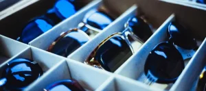Lee más sobre el artículo Las categorías de las gafas de sol (0-4): Manual profesional y usos recomendados